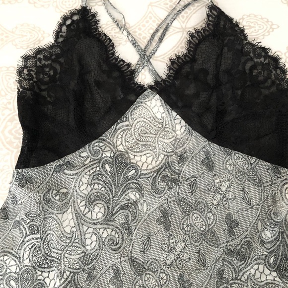 Victoria’s Secret Intimate Lingerie Collection M Lace Slip - Picture 3 of 8